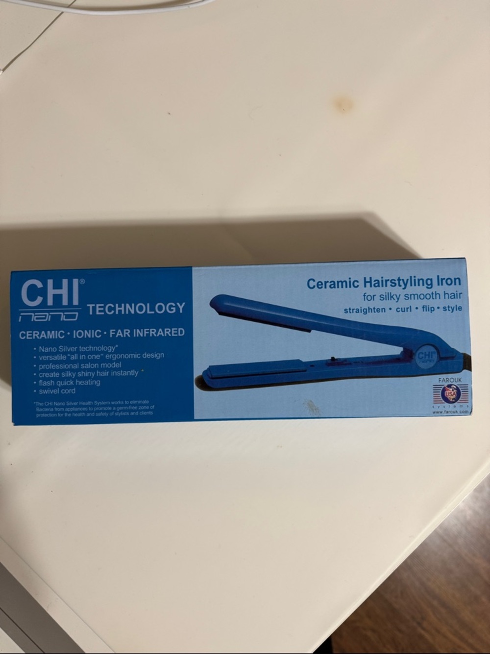 NIB CHI Nano Silver Ceramic Hairstyling Iron Blue GF1001N